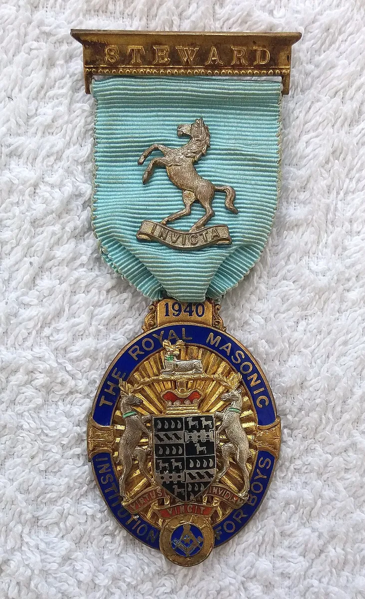 1940 RMIB jewel