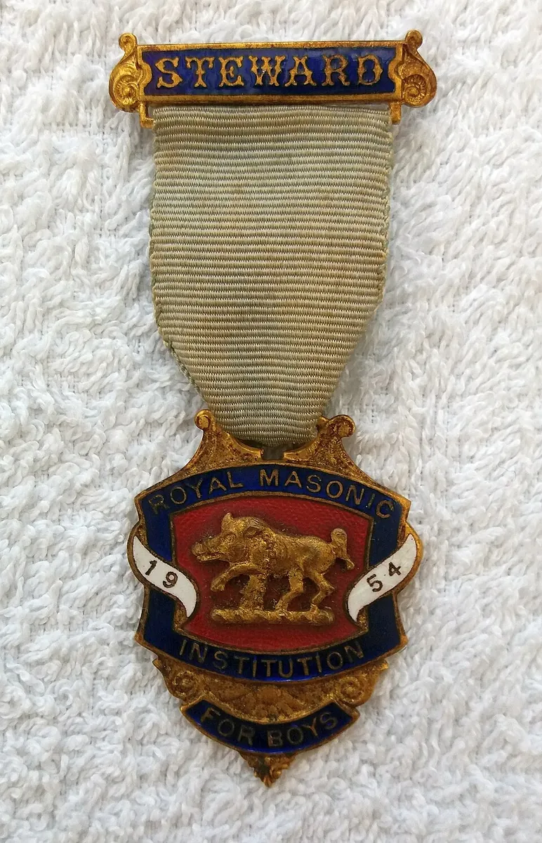 1954 RMIB jewel