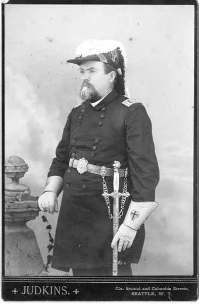 Albert Lee Palmer in Knights Templar uniform, before 1889 (PORTRAITS 1579)