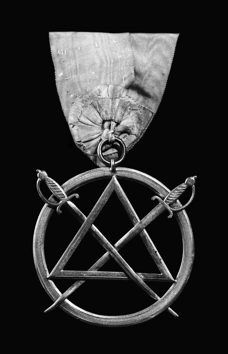 Masonic Jewel with Two Swords