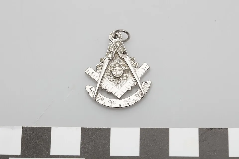 Masonic Pendant of Dr. James M. Whittico, Jr. (reverse)