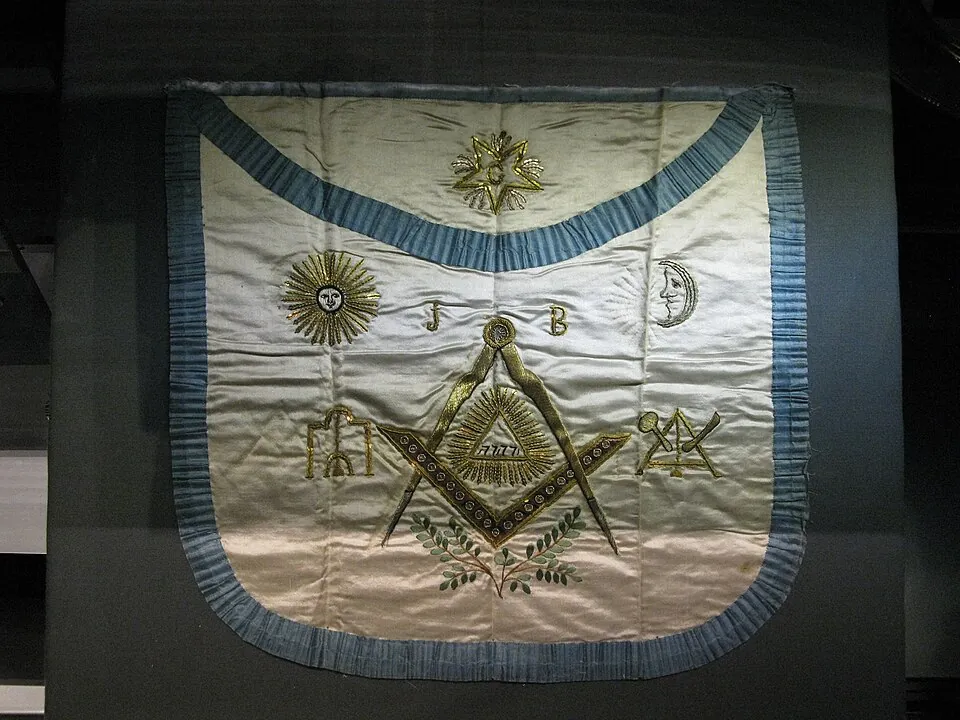 OldMasonicApronFrenchRite