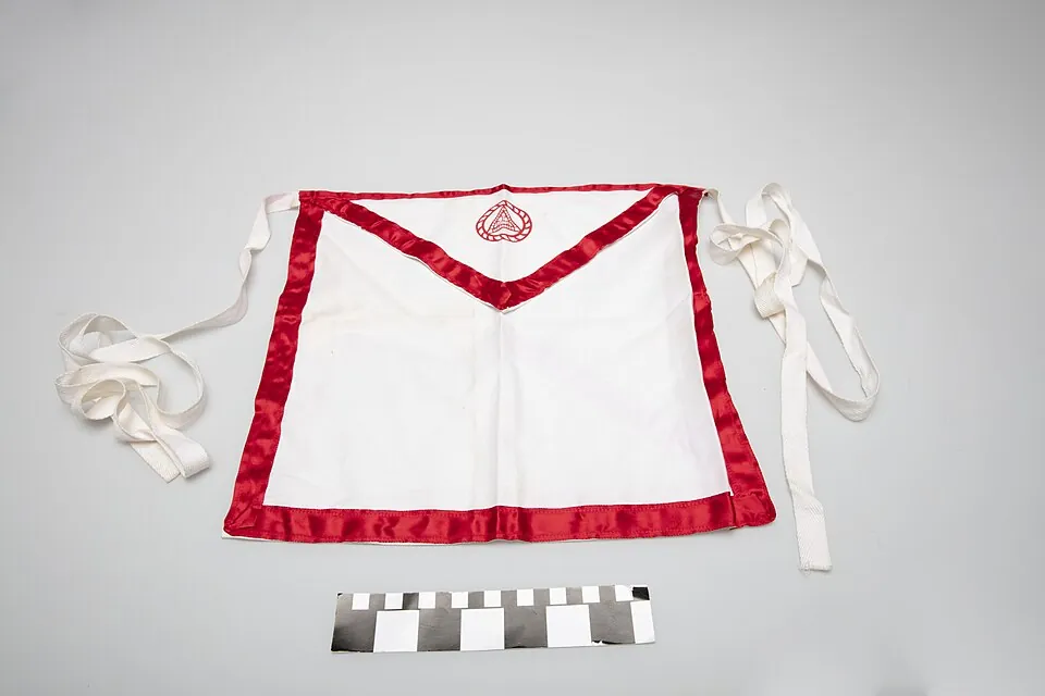 Royal Arch Masons Apron of Dr. James M. Whittico, Jr. (reverse)