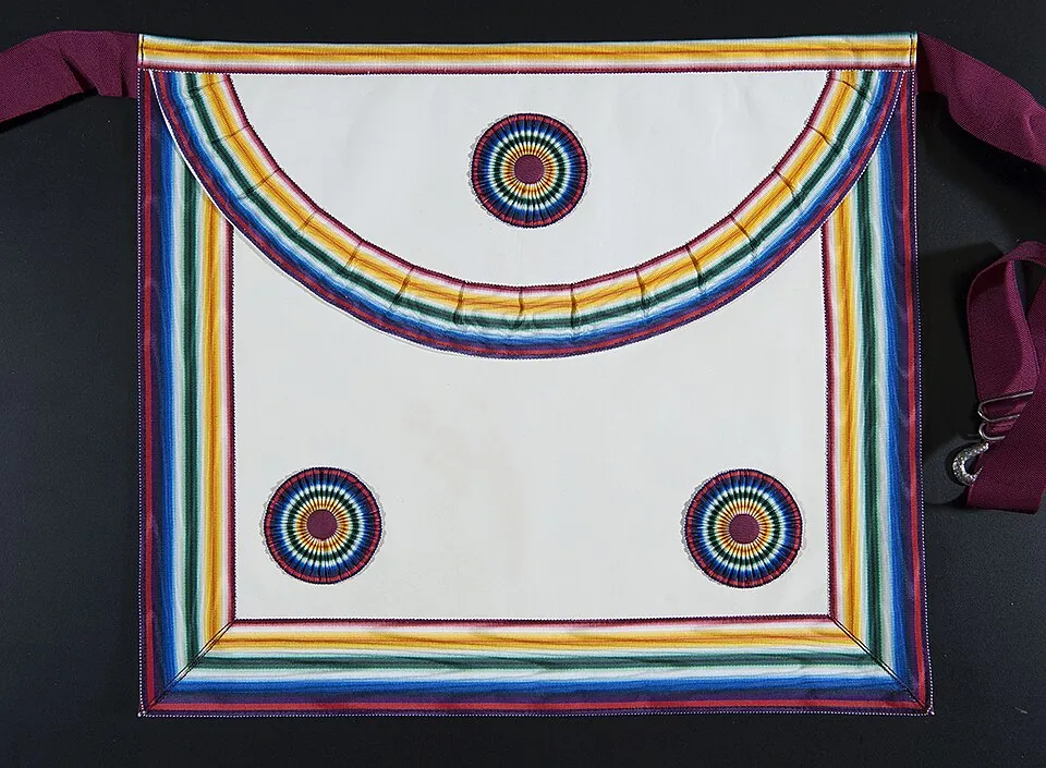 VM 00235 - Apron for a Royal Ark Mariner - 1950-1975