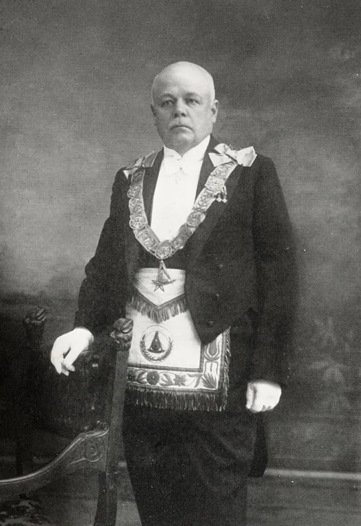 VM 15832-001 – Portrait of H. van Tongeren as Grand Master – 1929–1941